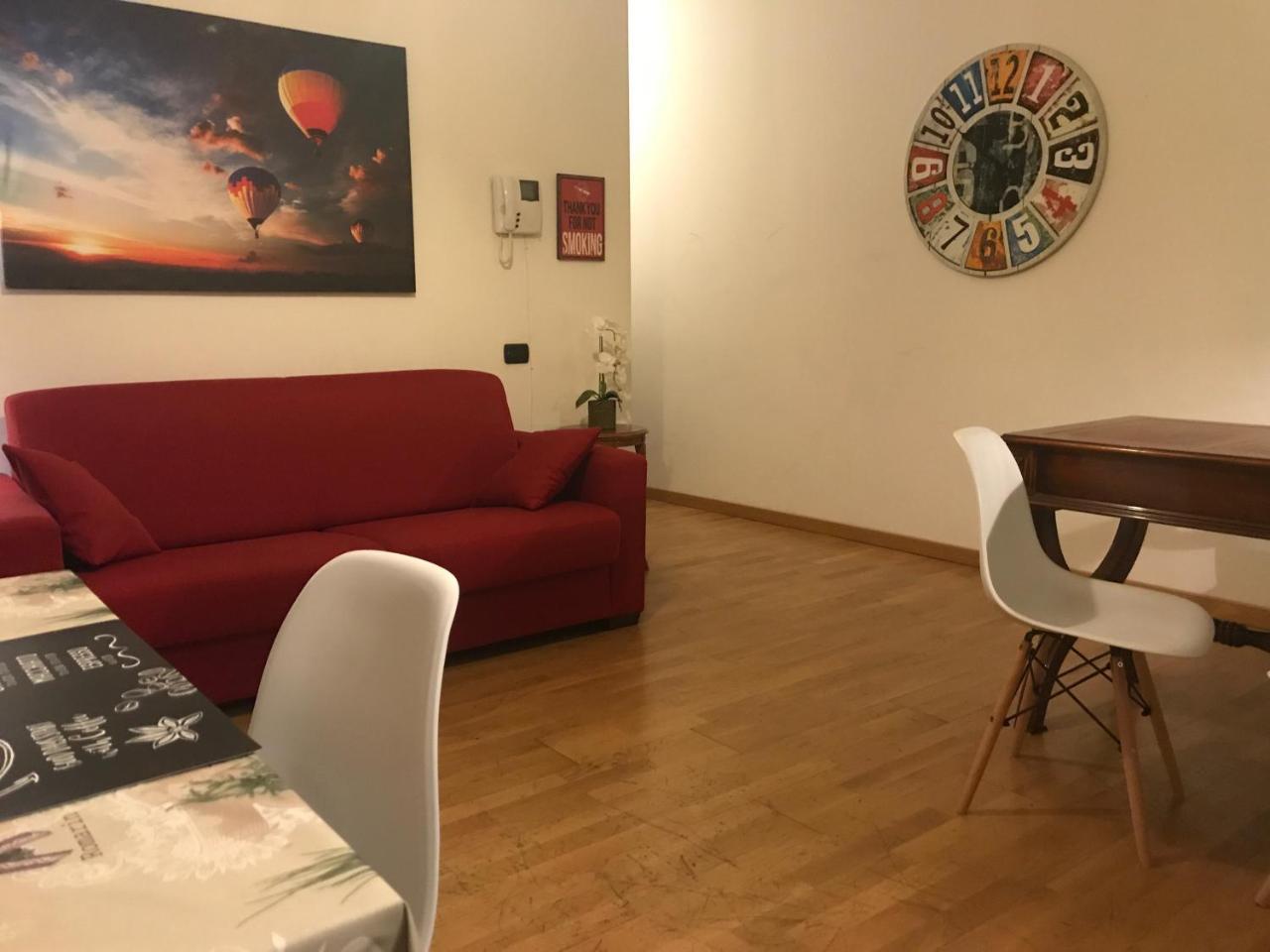 Kibilu - Via Falcone - City Centre - Duomo Milánó Kültér fotó